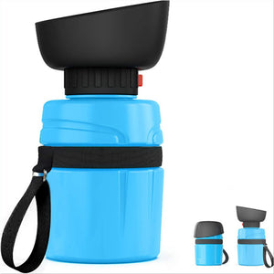 Draagbare waterfles voor hondenreizen